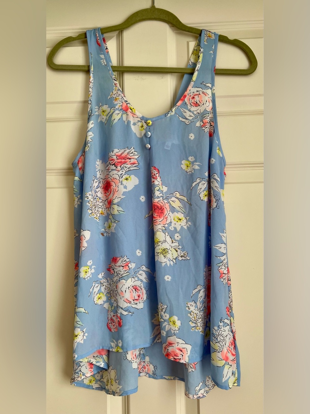 Candie's Light Blue Floral Scoop Neck Tank